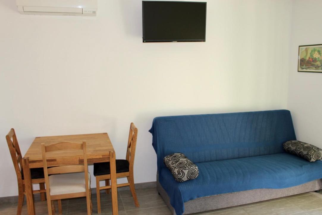 Filipovic Apartmani メドゥリン エクステリア 写真