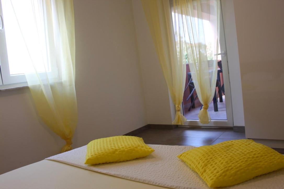 Filipovic Apartmani メドゥリン エクステリア 写真